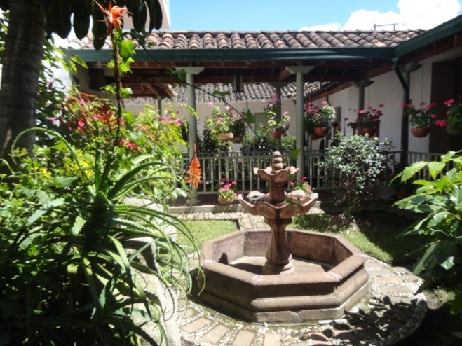 Fuente - Casa de la Cultura - Marinilla - Antioquia