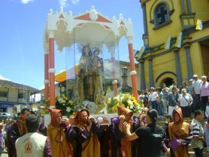Santo Domingo Antioquia Fiesta De La Virgen Del Carmen (imagen Restaurda)