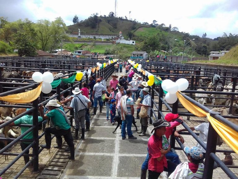 Santo Domingo Puebliando por Antioquia