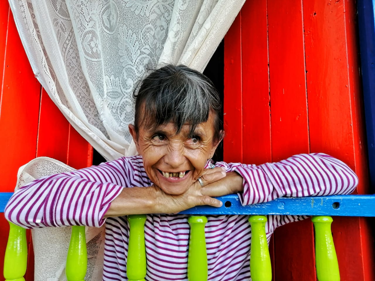 Támesis - Señora balcón