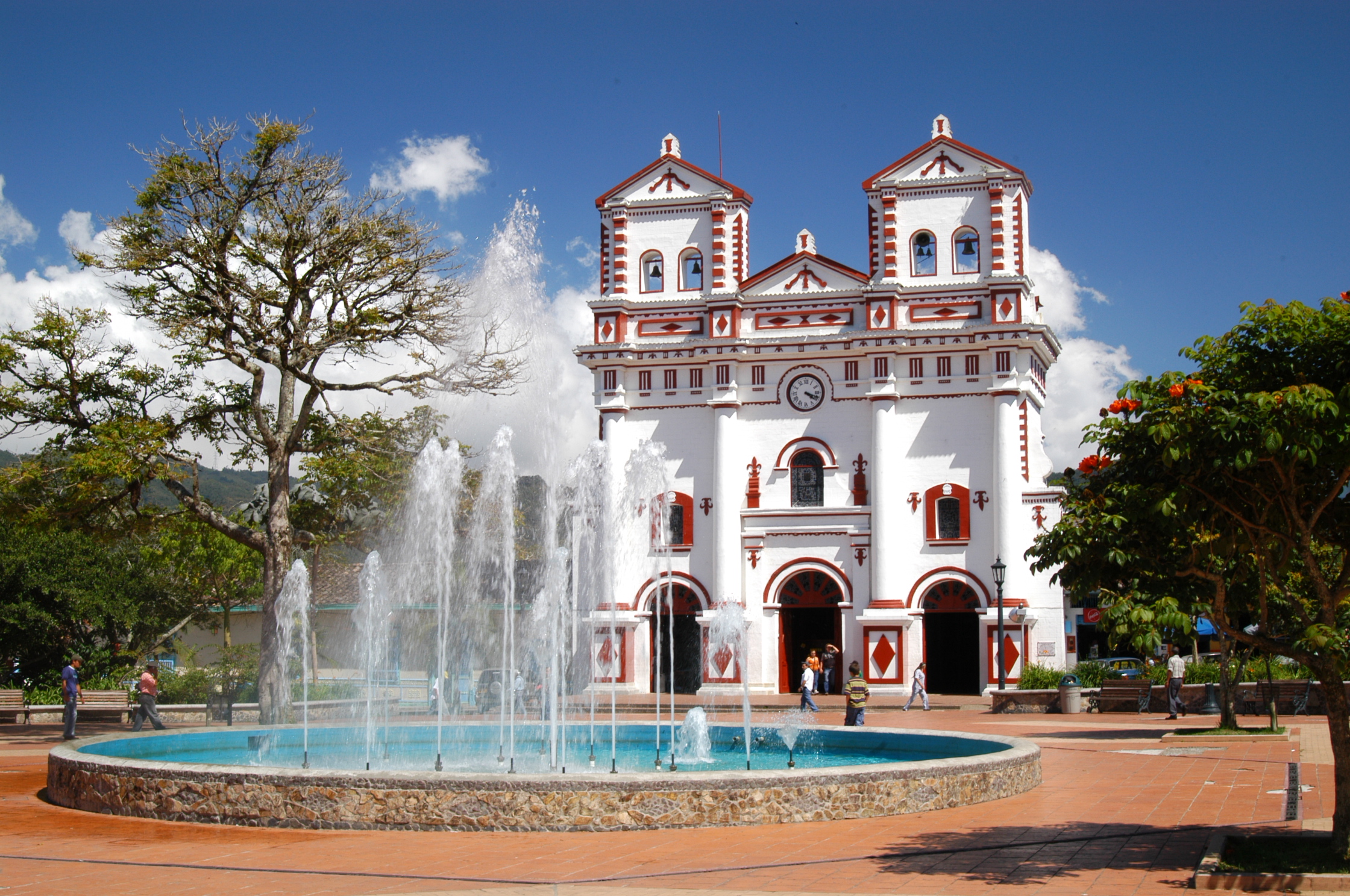 Iglesia - Parque Guatapé