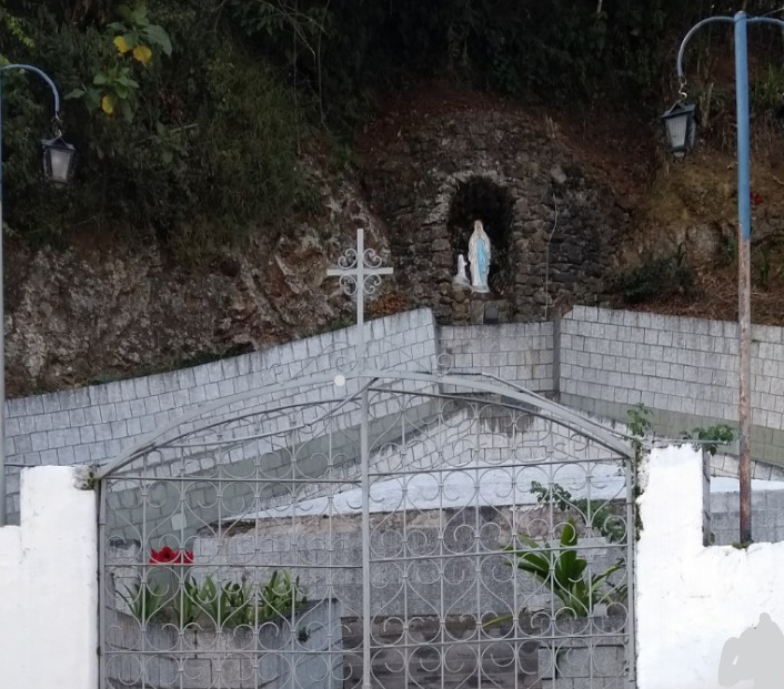 Gruta Virgen de Lourdes - Jericó