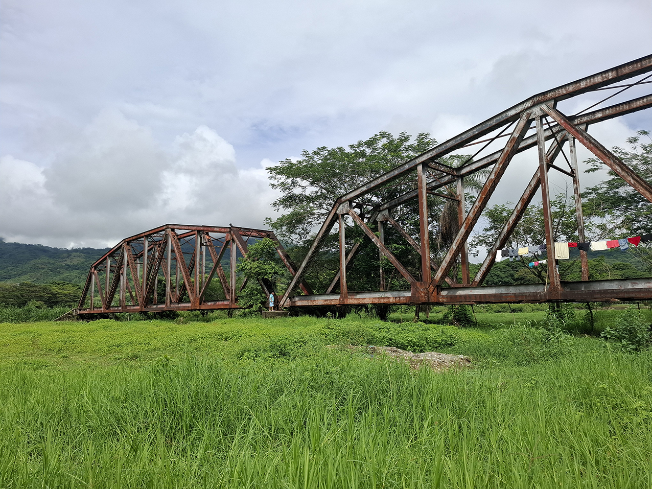 RUINAS-DEL-PUENTE-DEL-RIO-ARMA-1-A - La Pintada Antioquia