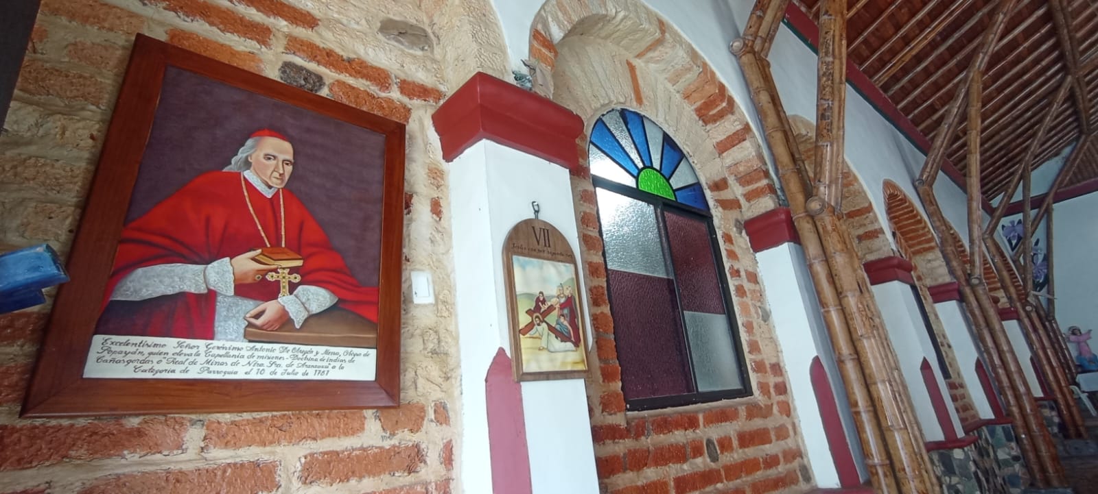 Capilla La Sagrada Familia - Cañasgordas 3