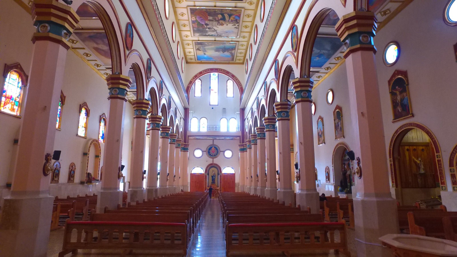Santuario Arquidiocesano del Santo Cristo - Cañasgordas - 2