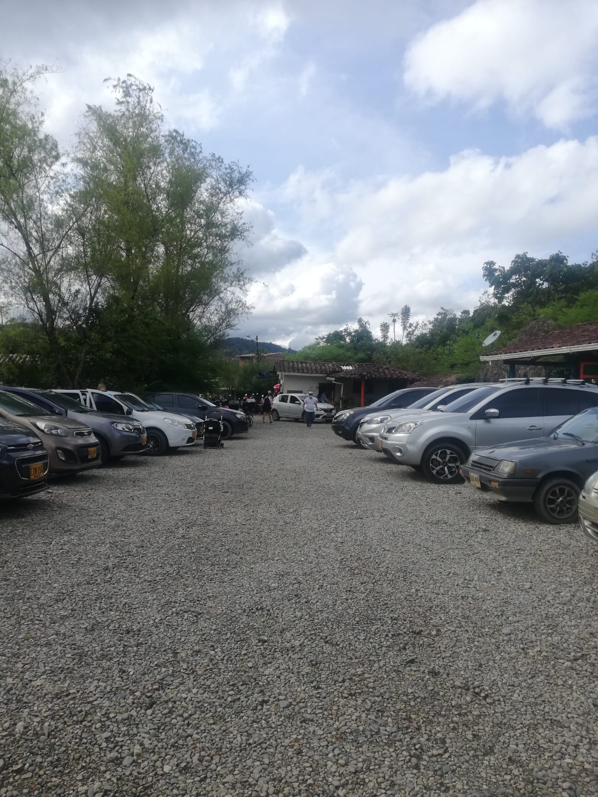 El Amarradero - Alejandría - Parqueadero