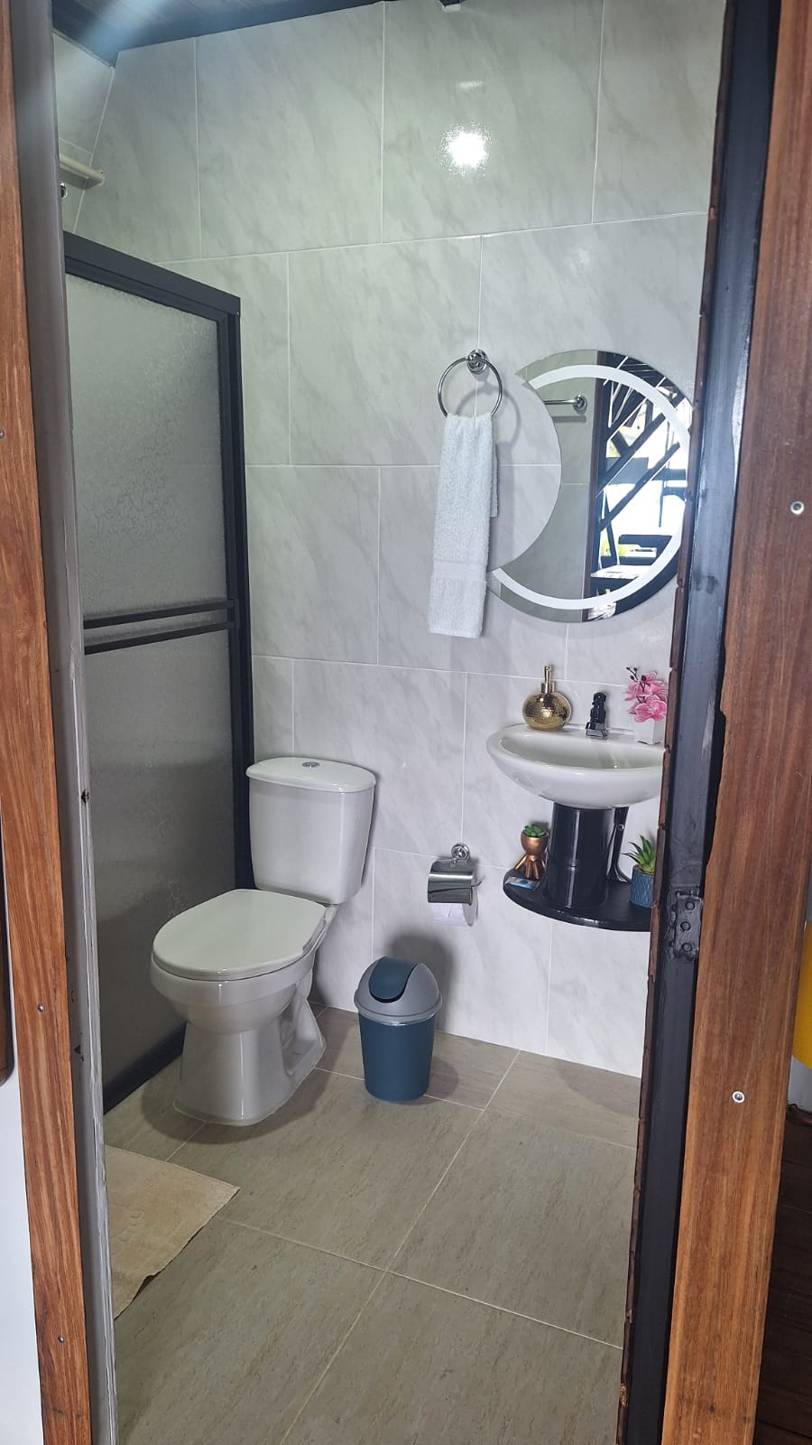 Glamping ArcoIris - Cabaña Blue - 2